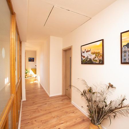 Blue Lotus Apartments ブラチスラヴァ エクステリア 写真